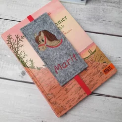 Filz Lesezeichen Pferd braun, Einschulungsgeschenk