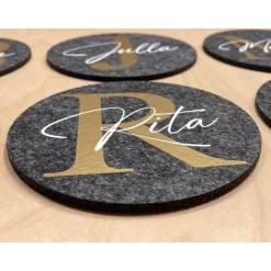 Filzuntersetzer personalisiert mit Namen Filz Untersetzer wieder verwendbare Gastgeschenke für Hochzeit Konfirmation Fei