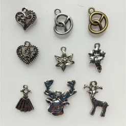 Filz-Wappen, Trachten-Brosche , Namensschild, Namensträger, Wappen-Anstecker Wunschbeschriftung, personalisiert