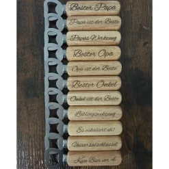 Flaschenöffner aus Holz mit Gravur – personalisiertes Geschenk für Männer