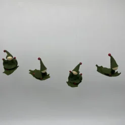 Fliegende Stechpalmenwichtel-  Winter - Fliegerle - Fensterdeko