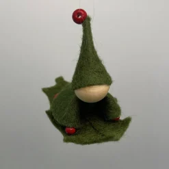 Fliegende Stechpalmenwichtel-  Winter - Fliegerle - Fensterdeko