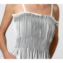 FRAUEN KLEID mit FALTEN Unikat lang weiß mit schwarzem Siebdruck