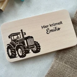 Frühstücksbrettchen personalisiert - Traktor Motiv - Kindergeburtstag Geschenke für Jungs - Vorschulkinder Geschenk