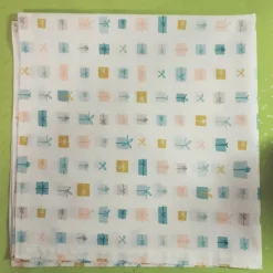 Furoshiki, gesäumt, 73cm x 73 cm, nachhaltige Geschenkverpackung aus Designerstoff