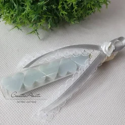 Gastgeschenk mit 5 Seifenherzen i. Reagenzglas Vergissmeinnicht - Hellblau