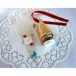 Gastgeschenk zur Einschulung in Cellophantüte/Eistüte mit Nussnougatcreme