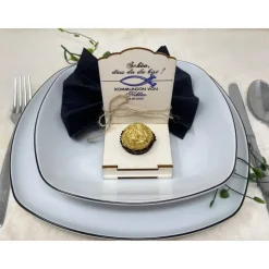 Gastgeschenke Kommunion personalisiert Halter Holz für Schokokugel, Gastgeschenk Taufe, Gastgeschenke Konfirmation,
