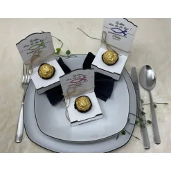 Gastgeschenke Kommunion personalisiert Halter Holz für Schokokugel, Gastgeschenk Taufe, Gastgeschenke Konfirmation,