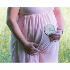 Geburtsscheibe Holzscheibe Kleines Wunder / Endlich bist du da / Coming Soon Babyscheibe für Fotoshooting