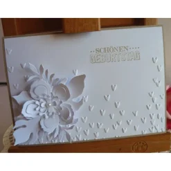 Geburtstagskarte / Glückwunschkarte in weiß mit Blüte