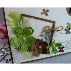 Geburtstagskarte / Glückwunschkarte mit zahlreichen Blüten und Jahreszahl