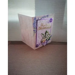 Geburtstagskarte für eine Frau in Lila mit Maiglöckchen