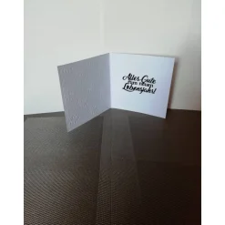 Geburtstagskarte für eine Frau mit Schmetterlingen in weiss und altrosa