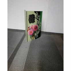 Geburtstagskarte für eine Frau mit rosafarbenen Blumen