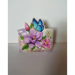 Geburtstagskarte für eine Frau mit lilafarbenen Blumen