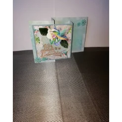 Geburtstagskarte für eine Frau mit einem Kolibri