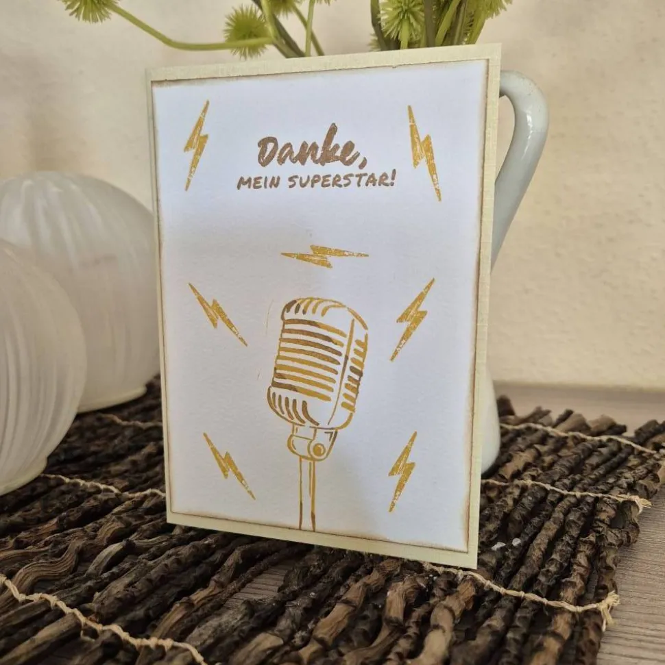 Geburtstagskarte Musiker / Superstar Geburtstagskarte / Microfon Design Karte / Geburtstag / Geburtstagskarte