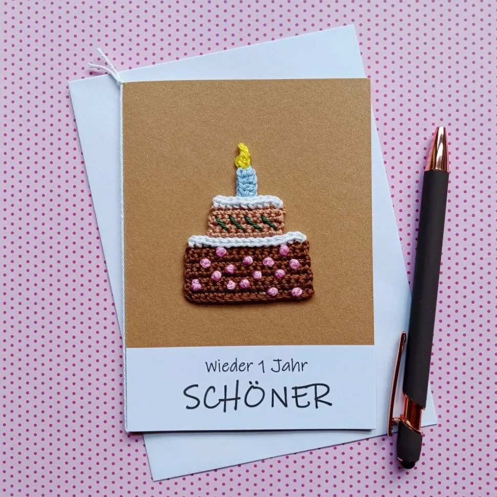 Geburtstagskarte Törtchen mit Kerze gehäkelt mit Wunschtext