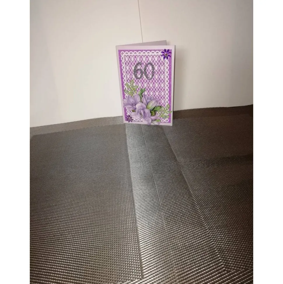 Geburtstagskarte zum 60 für eine Frau in lila
