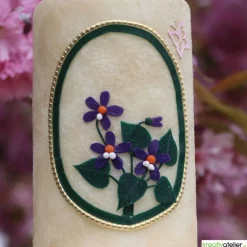 Geburtstagskerze runder Geburtstag mit Hornveilchen und velourartiger Oberfläche, personalisiebar, Geschenkidee