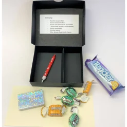 Geburtstagskuchen Bausatz – Handgemachte Geschenkverpackung 12x10x3 cm aus Tonkarton