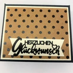 Geburtstagskuchen Bausatz – Handgemachte Geschenkverpackung 12x10x3 cm aus Tonkarton