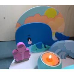 Geburtstagsteller - Motiv: Wal - mit Kind - Holz - handbemalt - Geburtstag - Kerzenhalter - Deko - mit Namen