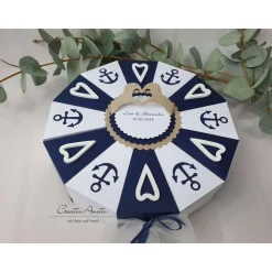 Geburtstagstorte Torte MARITIM mit Herzen & Anker - Dunkelblau-Weiß-Natur Geldgeschenk