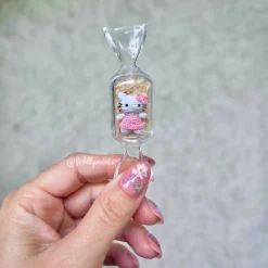 Gehäkelte Mini Kawaii Kitty (microcrochet)