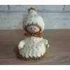 gehäkelter Wichtel - wollweiß-gold (9 cm x 6 cm)