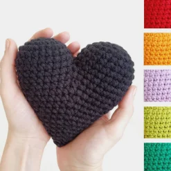 Gehäkeltes dekoratives Herz, Geschenke zum Muttertag