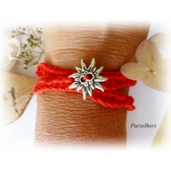 Gehäkeltes Wickelarmband mit Edelweiß - Freundschaftsarmband - rot