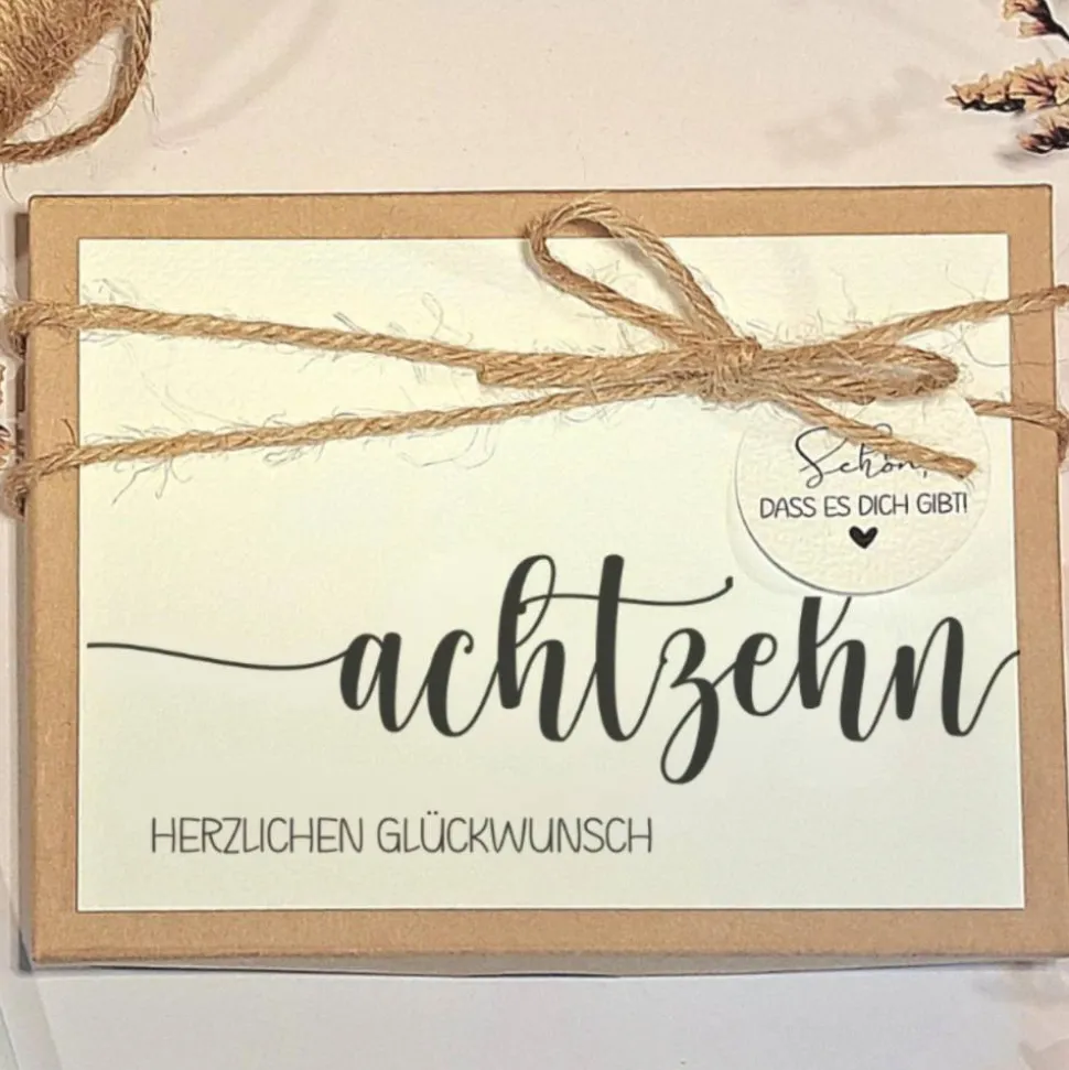 Geldgeschenk 18. Geburtstag – Personalisierte Geschenkbox mit Karte & Baumwollsäckchen