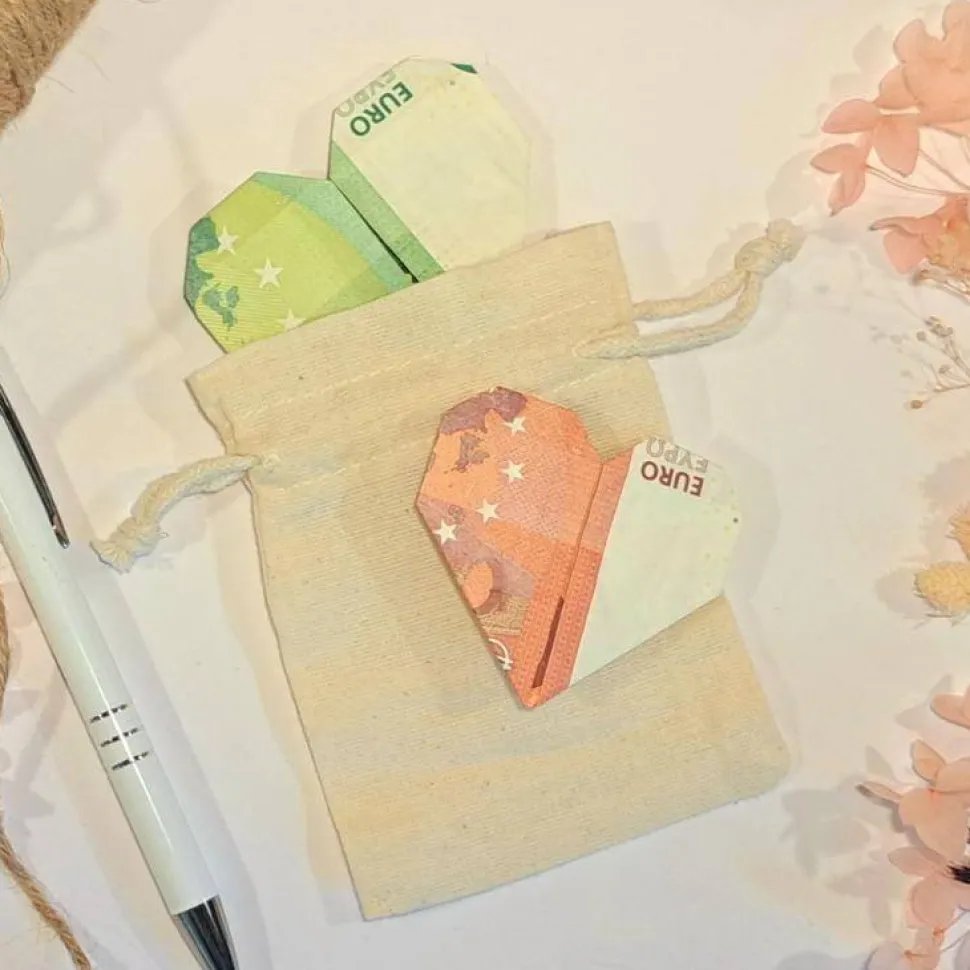 Geldgeschenk 18. Geburtstag – Personalisierte Geschenkbox mit Karte & Baumwollsäckchen