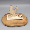 Geldgeschenk Angler sitzend - aus Holz personalisiert