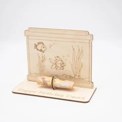 Geldgeschenk Aquarium - aus Holz personalisiert