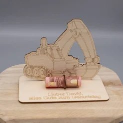 Geldgeschenk Bagger - aus Holz personalisiert