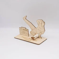 Geldgeschenk Breakdance - aus Holz personalisiert