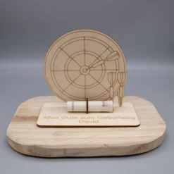 Geldgeschenk Dart - aus Holz personalisiert