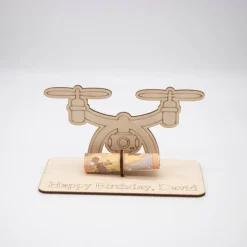 Geldgeschenk Drohne - aus Holz personalisiert