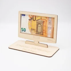Geldgeschenk Fernseher - aus Holz personalisiert