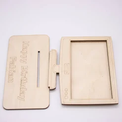 Geldgeschenk Fernseher / Flachbildschirm - aus Holz personalisiert