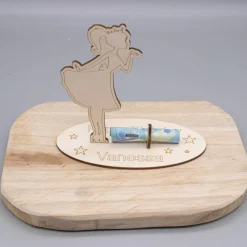 Geldgeschenk für Mädchen - aus Holz personalisiert