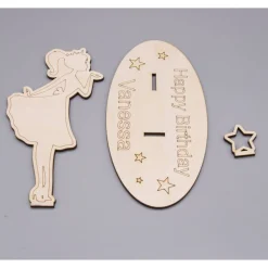 Geldgeschenk für Mädchen - aus Holz personalisiert