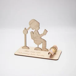 Geldgeschenk Friseurstuhl - aus Holz personalisiert