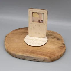 Geldgeschenk Gameboy - aus Holz personalisiert