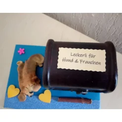 Geldgeschenk Geburtstag Hund Basset mit kleiner Truhe – Kreative Geschenkidee