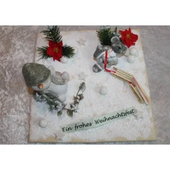 Geldgeschenk, Geldverpackung zu Weihnachten mit einem lustigen Schneemann und einer Weihnachtsmaus