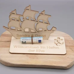 Geldgeschenk Hafen der Ehe - aus Holz personalisiert